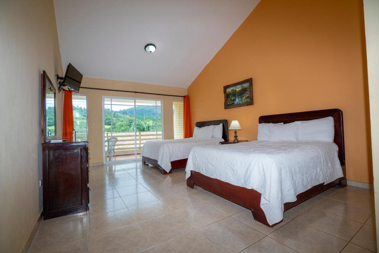 Jarabacoa River Club & Resort Exterior photo