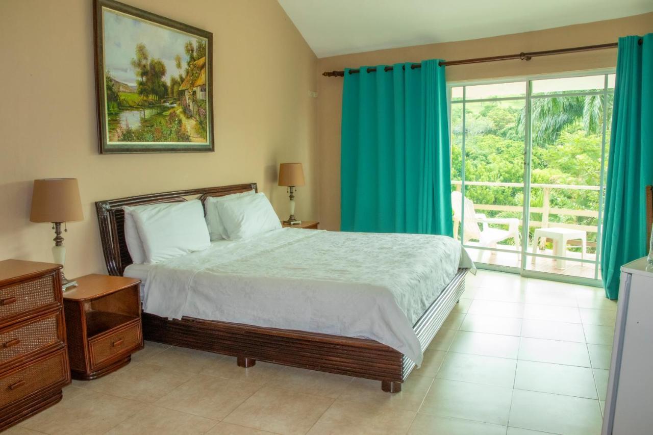 Jarabacoa River Club & Resort Exterior photo