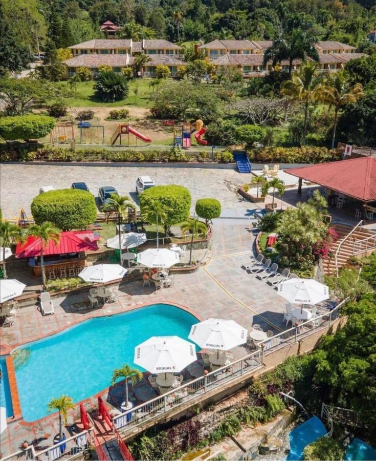 Jarabacoa River Club & Resort Exterior photo